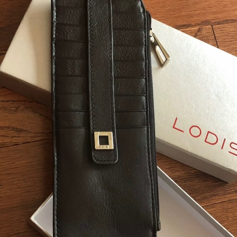 LODIS Black Pebbled Leather Slim Wallet